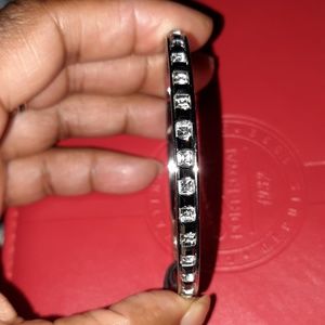 Lola and Grace Slim Bangle